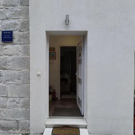 Apartmán Di Mari Ema